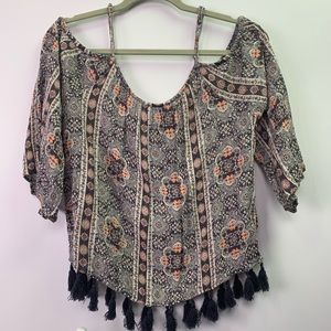 American Eagle BoHo off-the-shoulder Top sz M